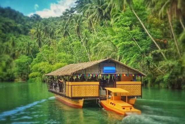 Floating Restaurant in Loboc River in Bohol